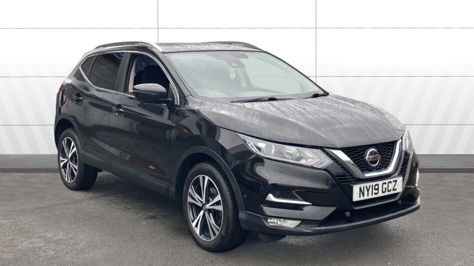 Nissan Qashqai 1.5 dCi 115 N-Connecta 5dr Diesel Hatchback